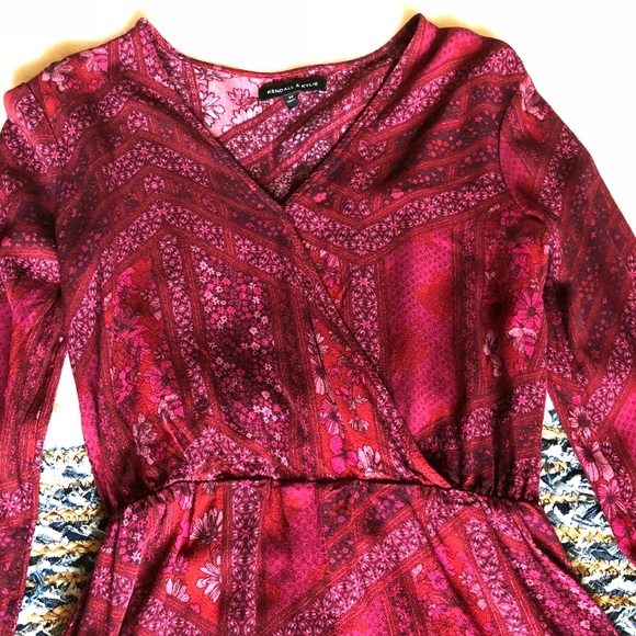 Kendall and Kylie red patterned romper - Picture 2 of 4